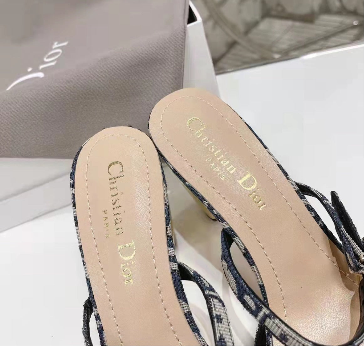 New woman Dior slip on shoes